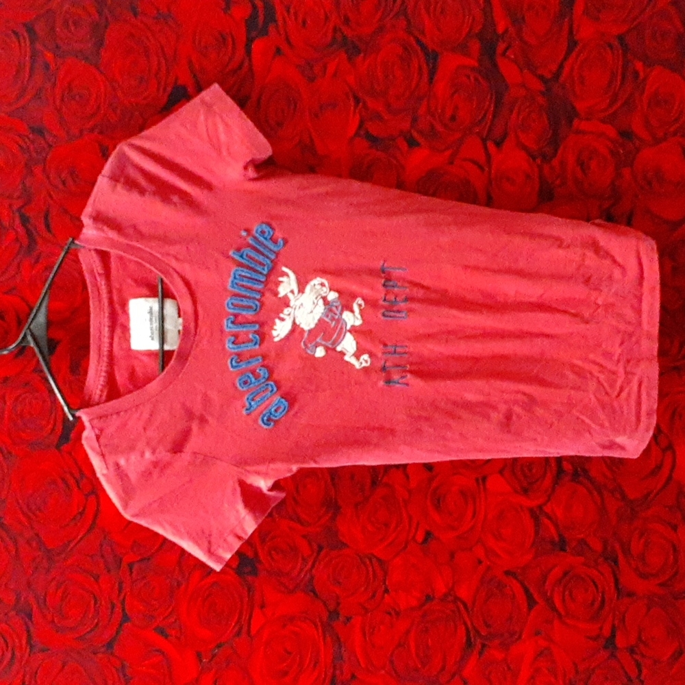 Abercrombie women's tshirt Size XL
